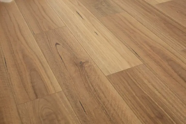 SPC ламинат OneFloor  ЕСО 9023 4v-groove