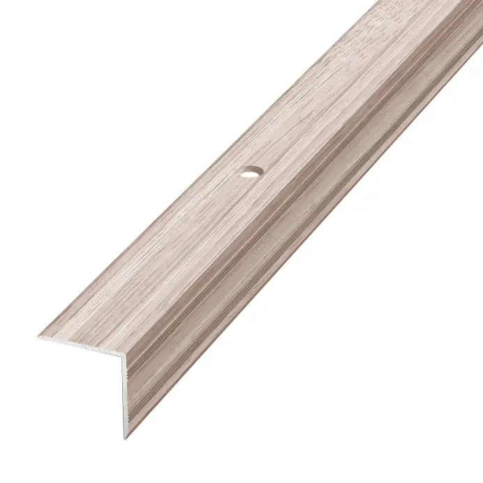 Угол 21*21 0,9  дуб аляска, шт