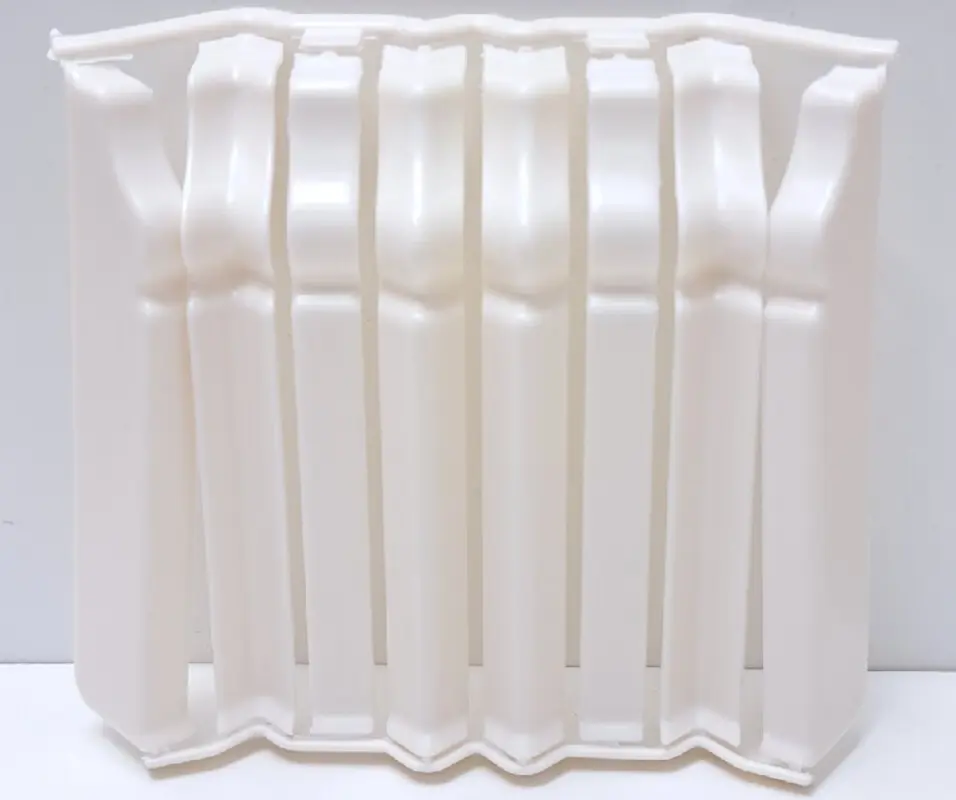 Накладки для плинтуса Идеал Дюра напольный фигурный 80мм 033 Кремово-белый (набор из 8 элементов) во флоупаке