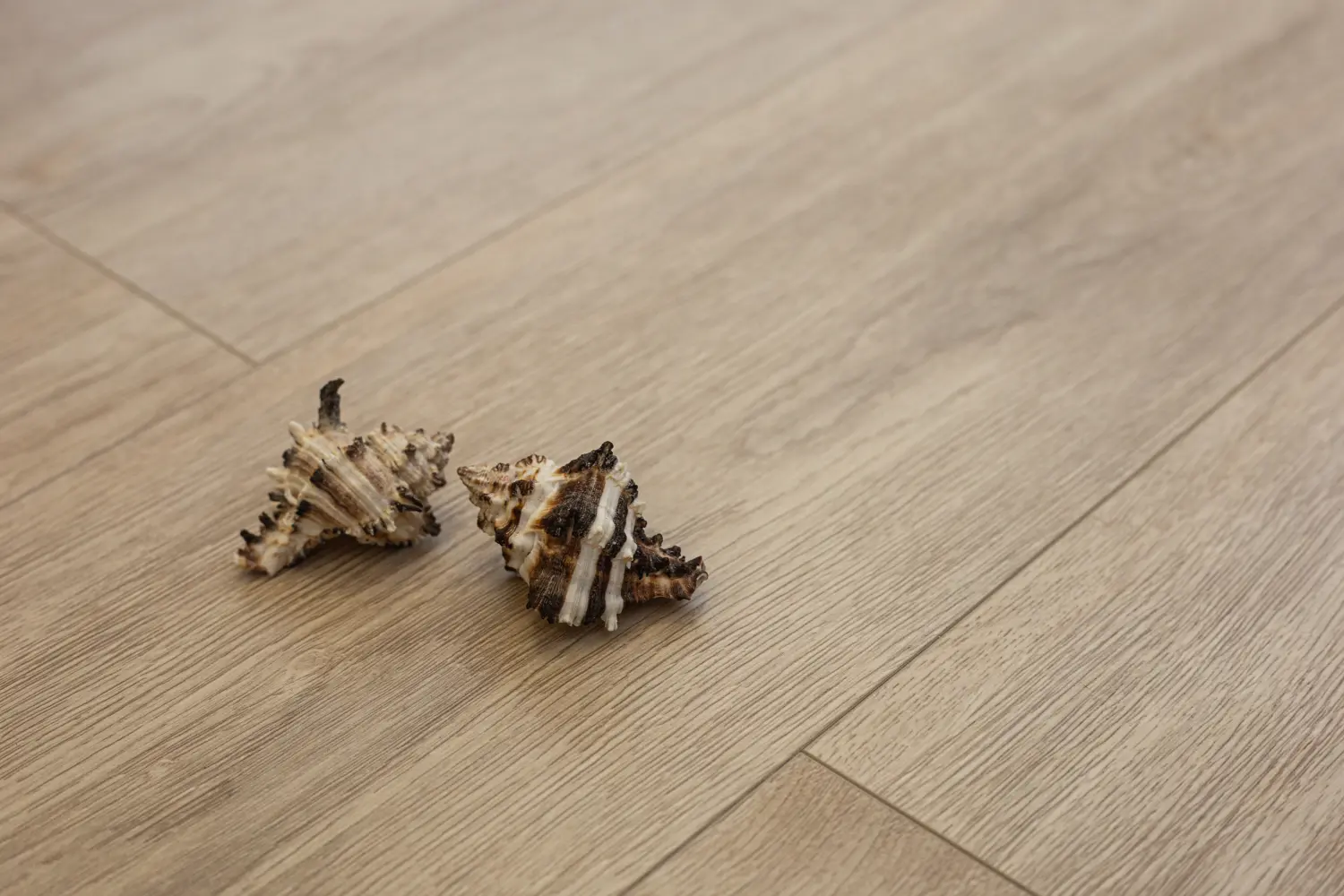 Минерально-полимерный ламинат – ARM 91, Граб Емар