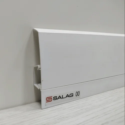 Плинтус ПВХ Salag NG80 (00) белый
