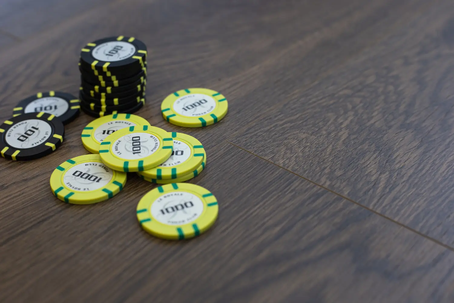 Минерально-полимерный ламинат – ARM 93,Ясень Карамельный