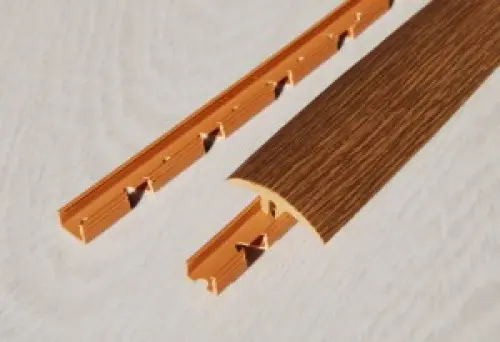 Порог гибкий универсальный 40мм 3,0м (рулон) Венге черный "Идеал"