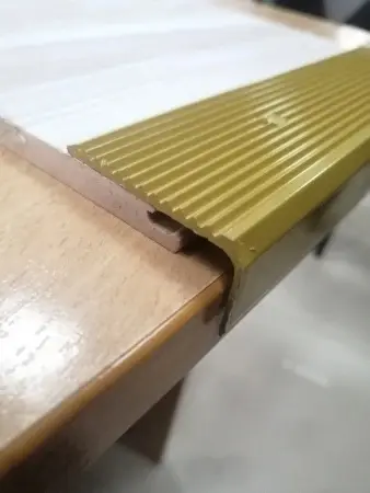 bn1fqfm75xf9zrl1v8lc8ptxr7af5nit