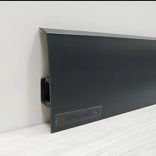 Плинтус ПВХ Salag NG80 (Е0) черный