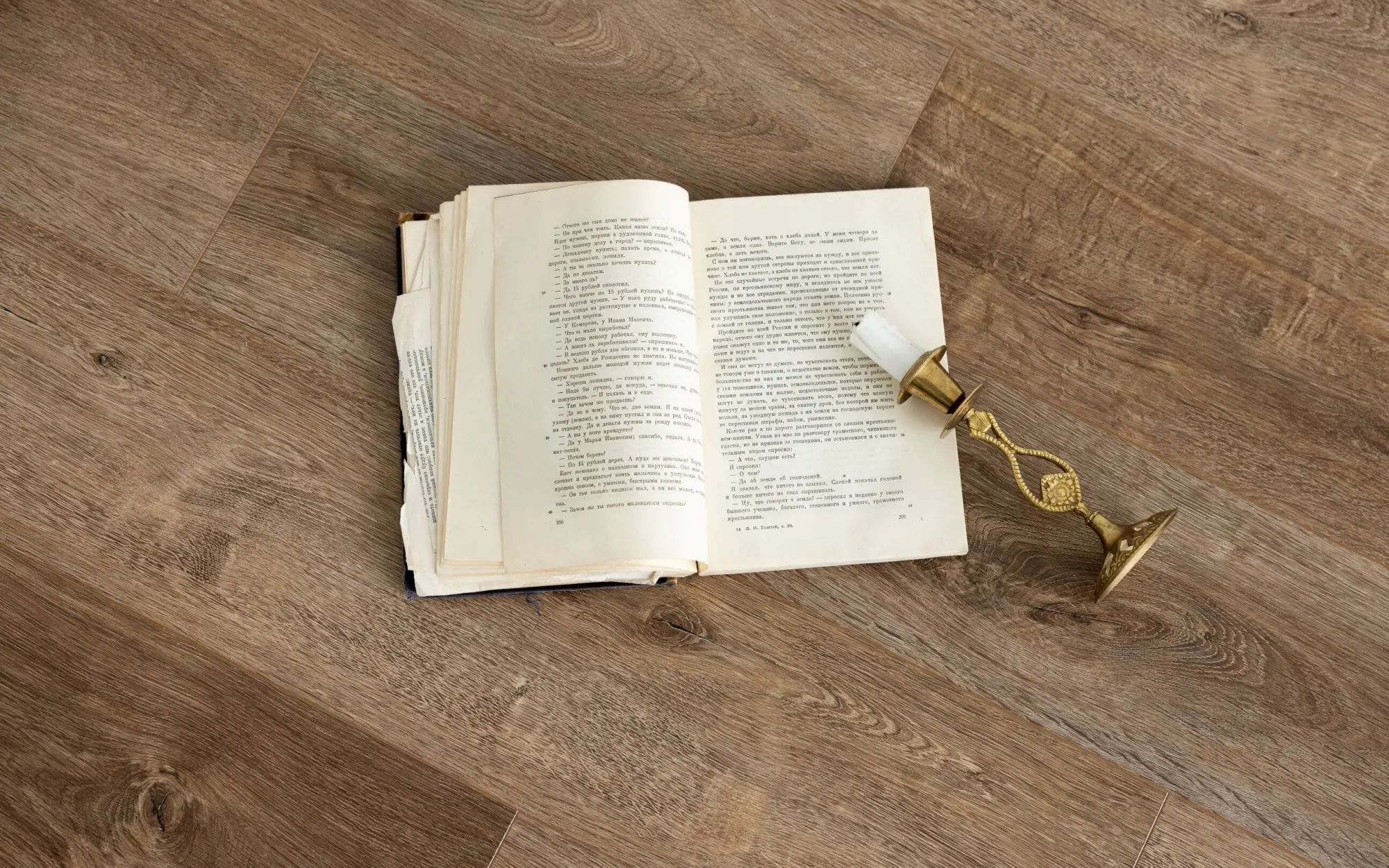 Клеевая кварцвиниловая LVT плитка DeART GRAND DG 9606, 184х1220х2,5мм