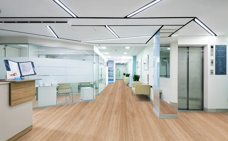 SPC ламинат CronaFloor Wood 4V ZH-81110-12 Дуб Монтара