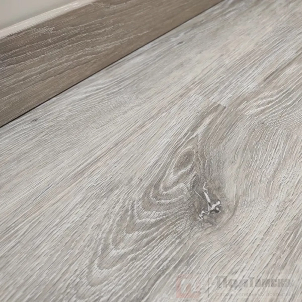 Ламинат SPC Richfloor City Дуб Сильверсайд 4V