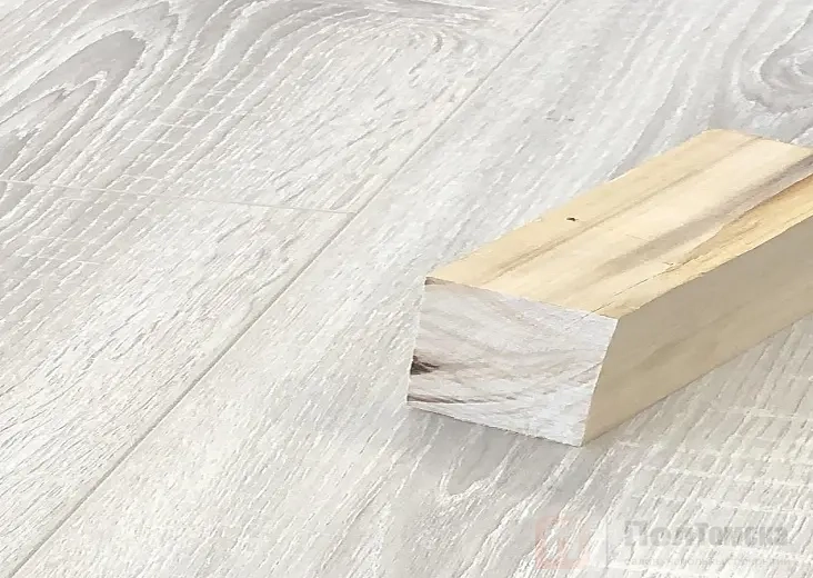 Ламинат Woodstyle Bravo Дуб Виктория